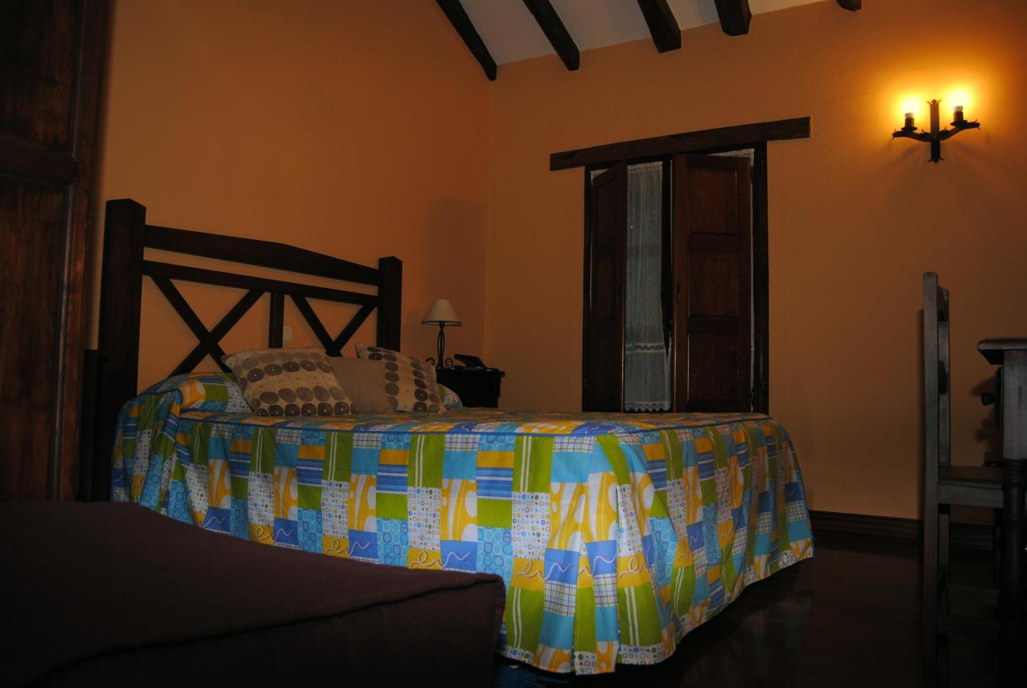 Posada El Pescador Orena Exterior photo